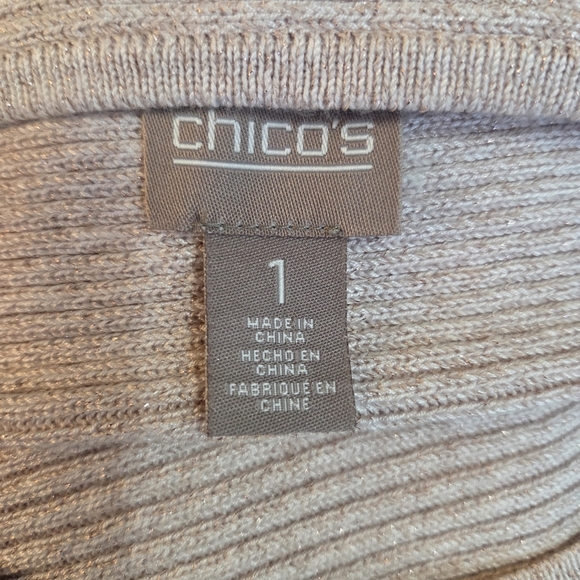 Chico's Light Pink Women's Crew Neck Sweater With Gold Shimmer Size 1 - Picture 5 of 5
